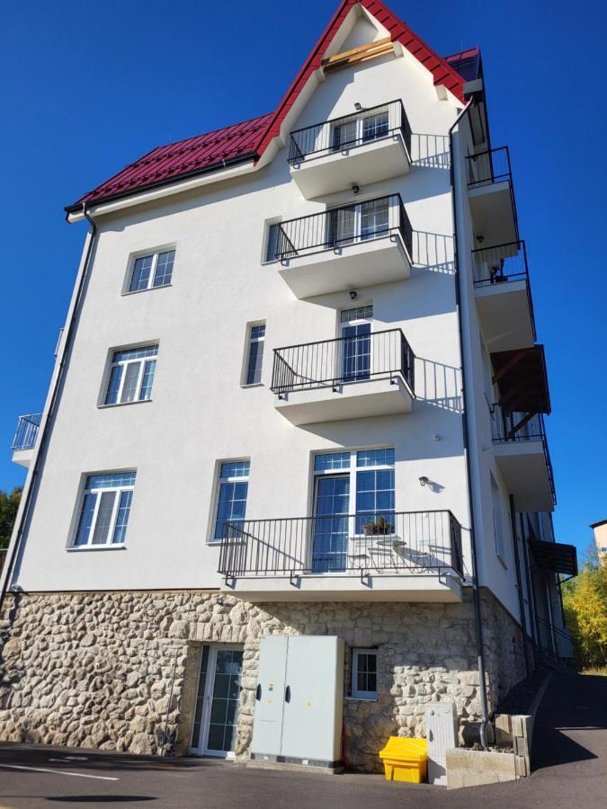 Apartman Pekna Vyhliadka - Vila Vlasta วิสโซเค ดาตรี ภายนอก รูปภาพ