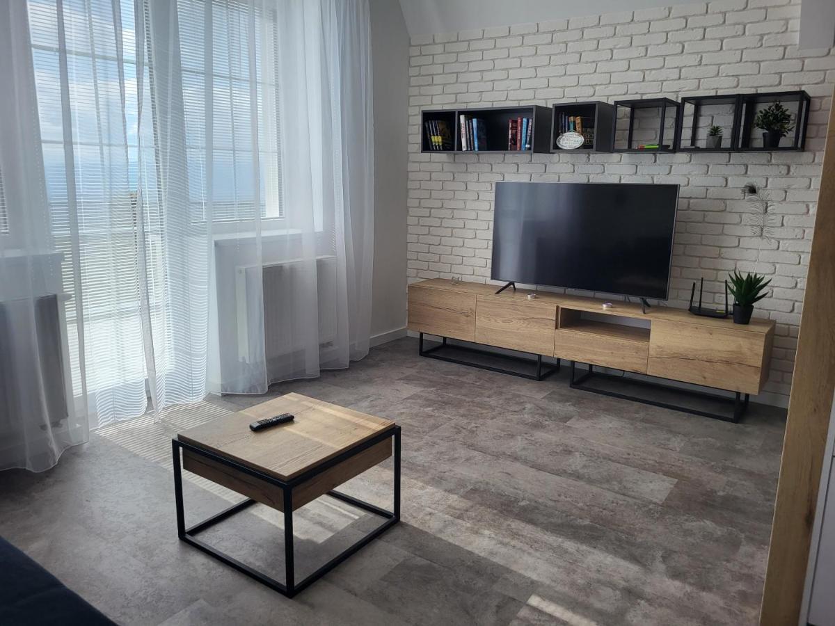 Apartman Pekna Vyhliadka - Vila Vlasta วิสโซเค ดาตรี ภายนอก รูปภาพ