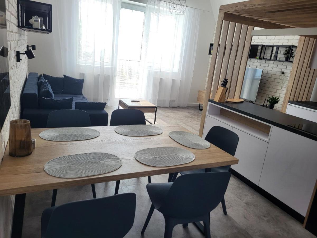 Apartman Pekna Vyhliadka - Vila Vlasta วิสโซเค ดาตรี ภายนอก รูปภาพ
